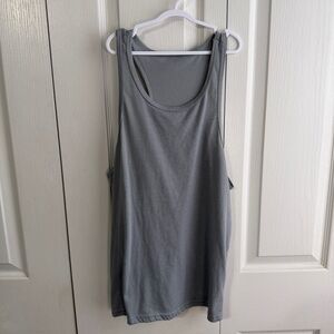 Gray‎ tank top size medium